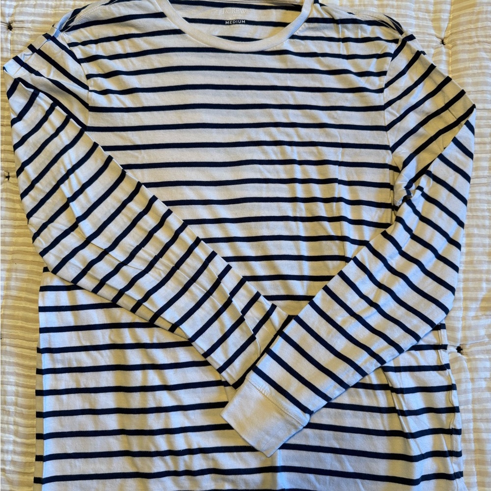 Men medium J. Crew Navy/white Striped long sleeve shirt